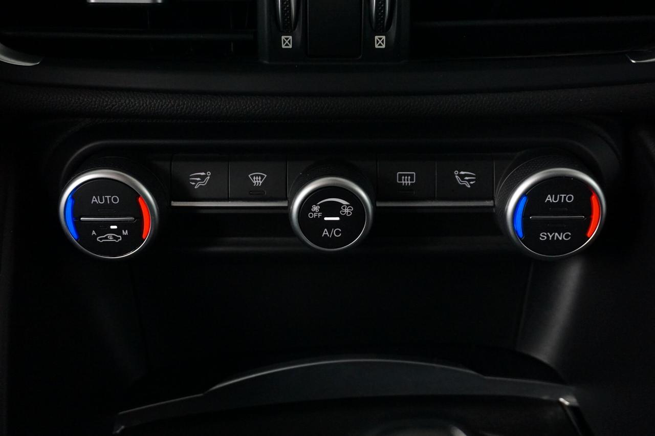 Alfa Romeo Giulia 2.2 Turbodiesel 160 CV AT8 Sport-Tech