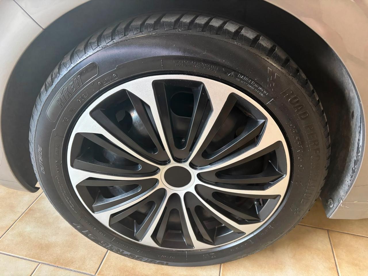 PEUGEOT 208 ANNO 2012 BZ GPL ADATTA NEOPATENTATI KM 183 MILA