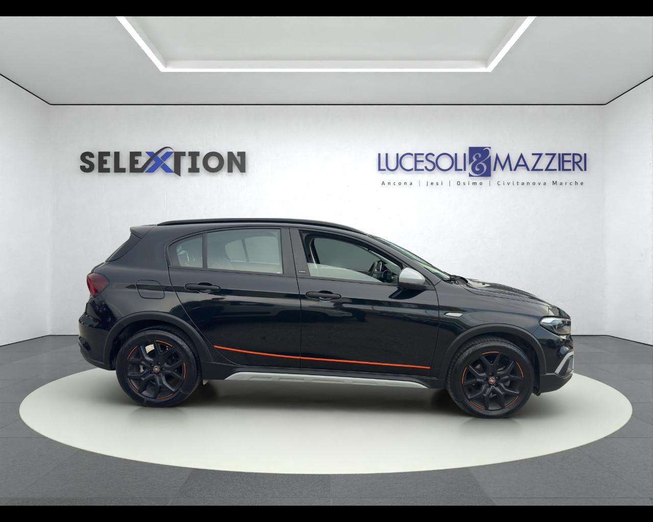 FIAT Tipo Hatchback My23 1.6 130cvDs Hb Garmin