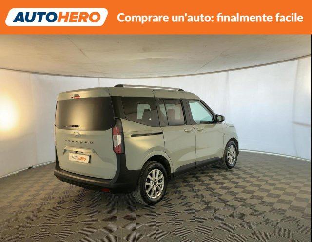 FORD Tourneo Courier 1.0 EcoBoost Titanium