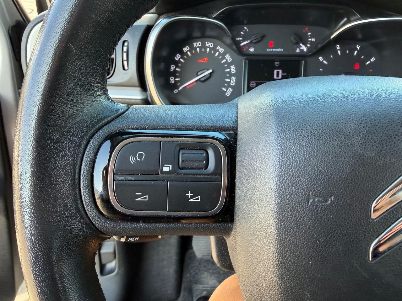 Citroen C3 Shine 1.2 PureTech 82 *PROMO FINA #8526