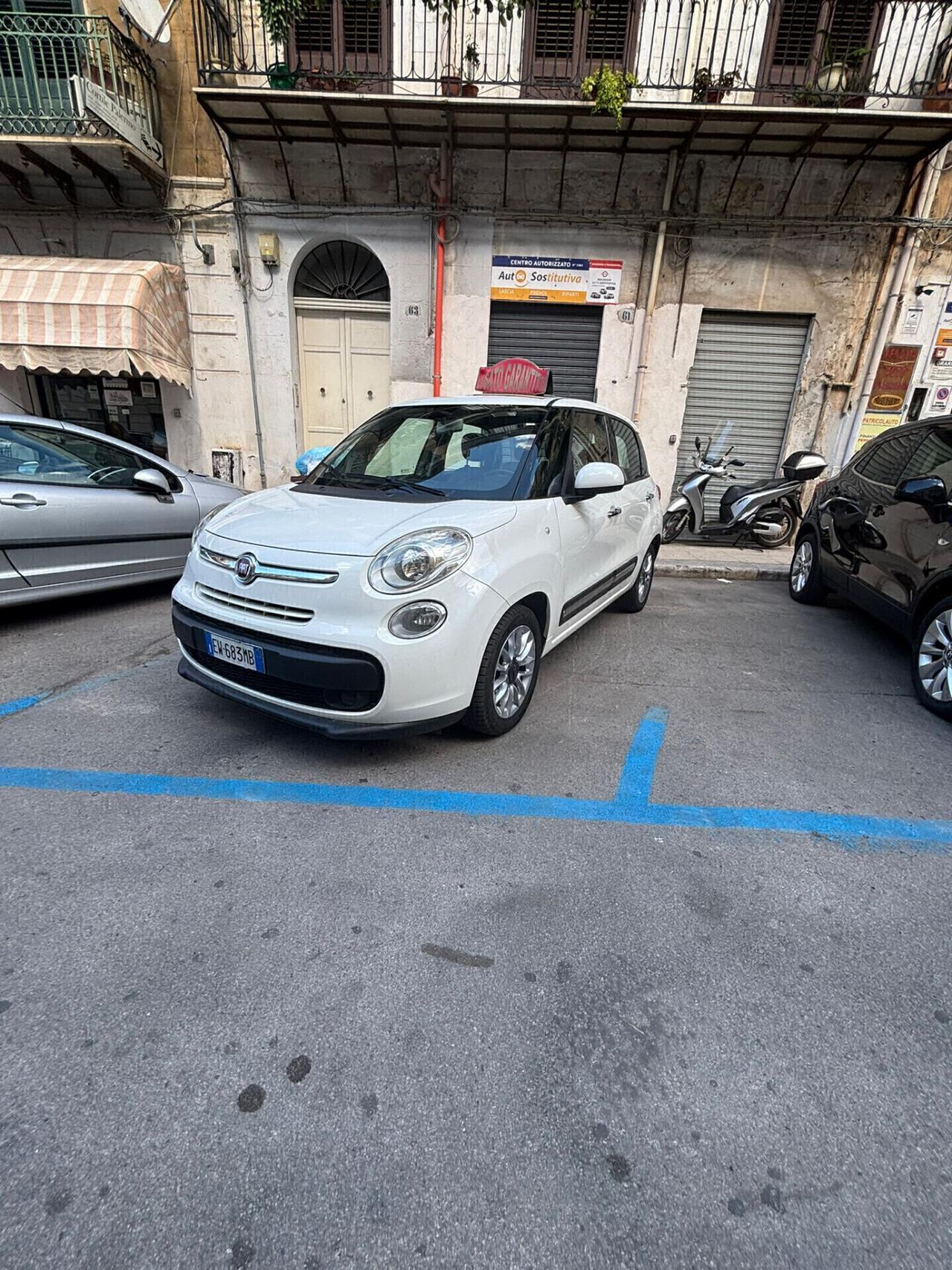Fiat 500L 1.4 95 CV Lounge FINANZIABILE