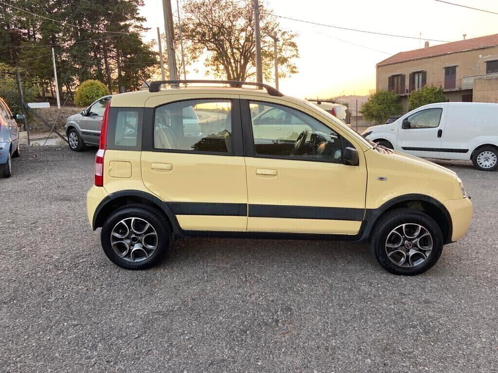 Fiat Panda 4X4 1.3 MJT (Tasto ELD)