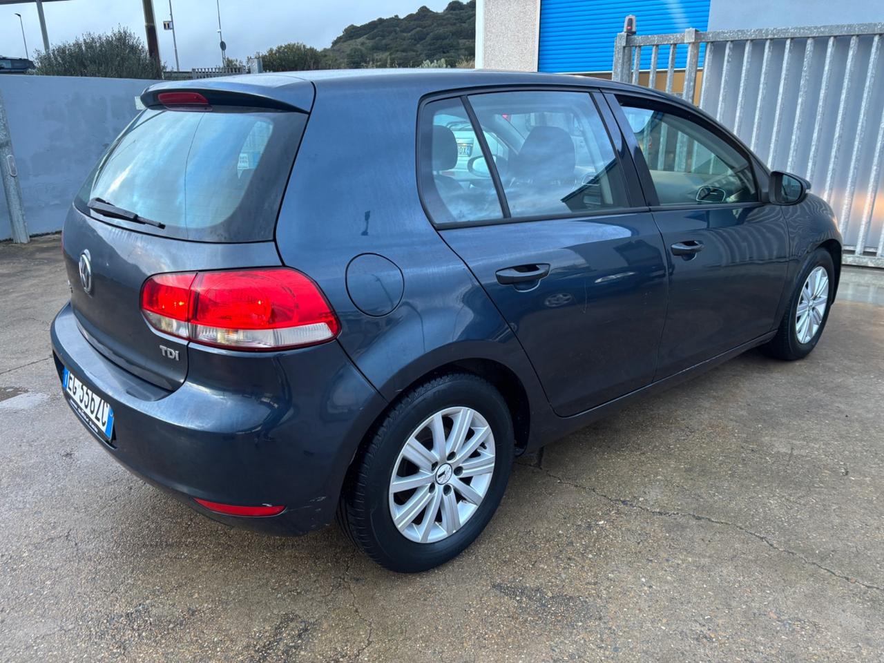 Volkswagen Golf 2.0 TDI 110cv