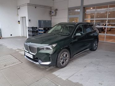 BMW iX1 eDrive 20 X-Line Special Edition