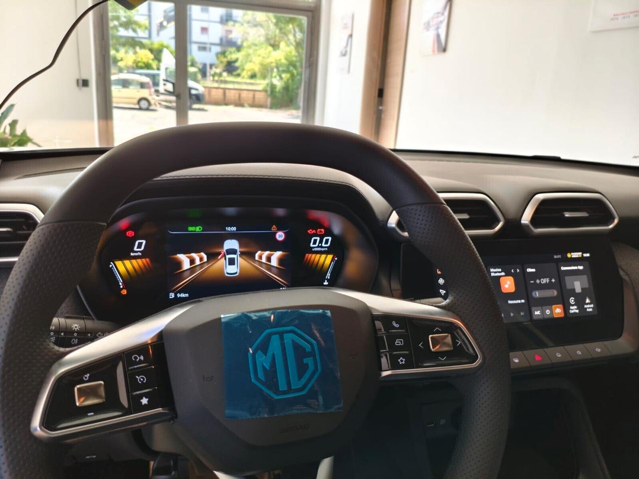 MG NEW ZS 1.5L MT STD