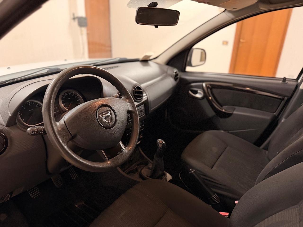 Dacia Duster per export 1.6 110CV 4x2 Lauréate