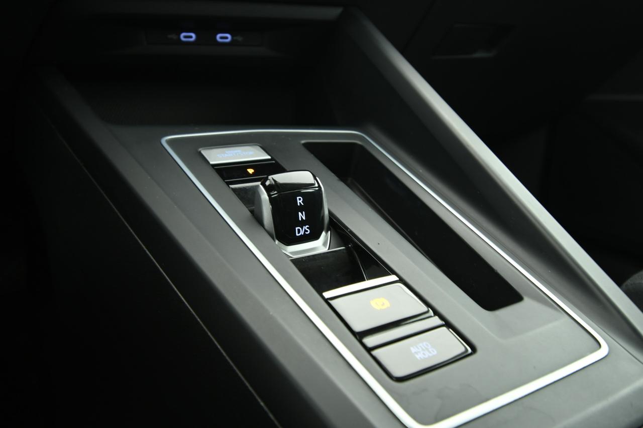 VOLKSWAGEN Golf 1.0 etsi evo Life 110cv dsg ACC+APP CONNECT+NEOPATENTATI