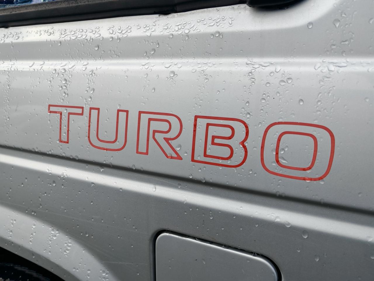 Mitsubishi Pajero 2.5 TDI Metal-top