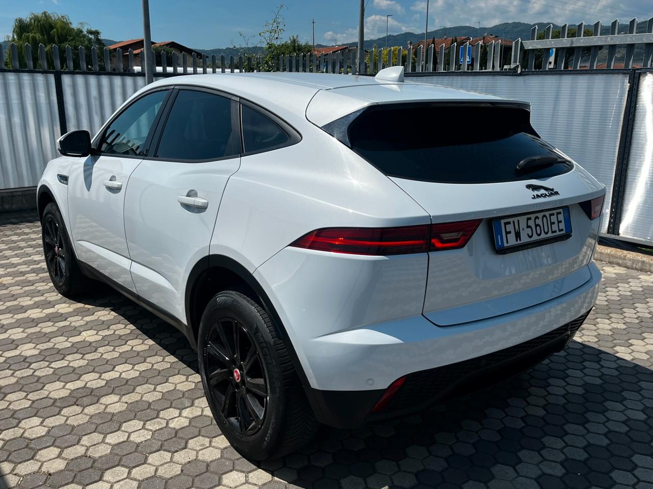 Jaguar E-Pace 2.0D 150 CV AWD aut. R-Dynamic S