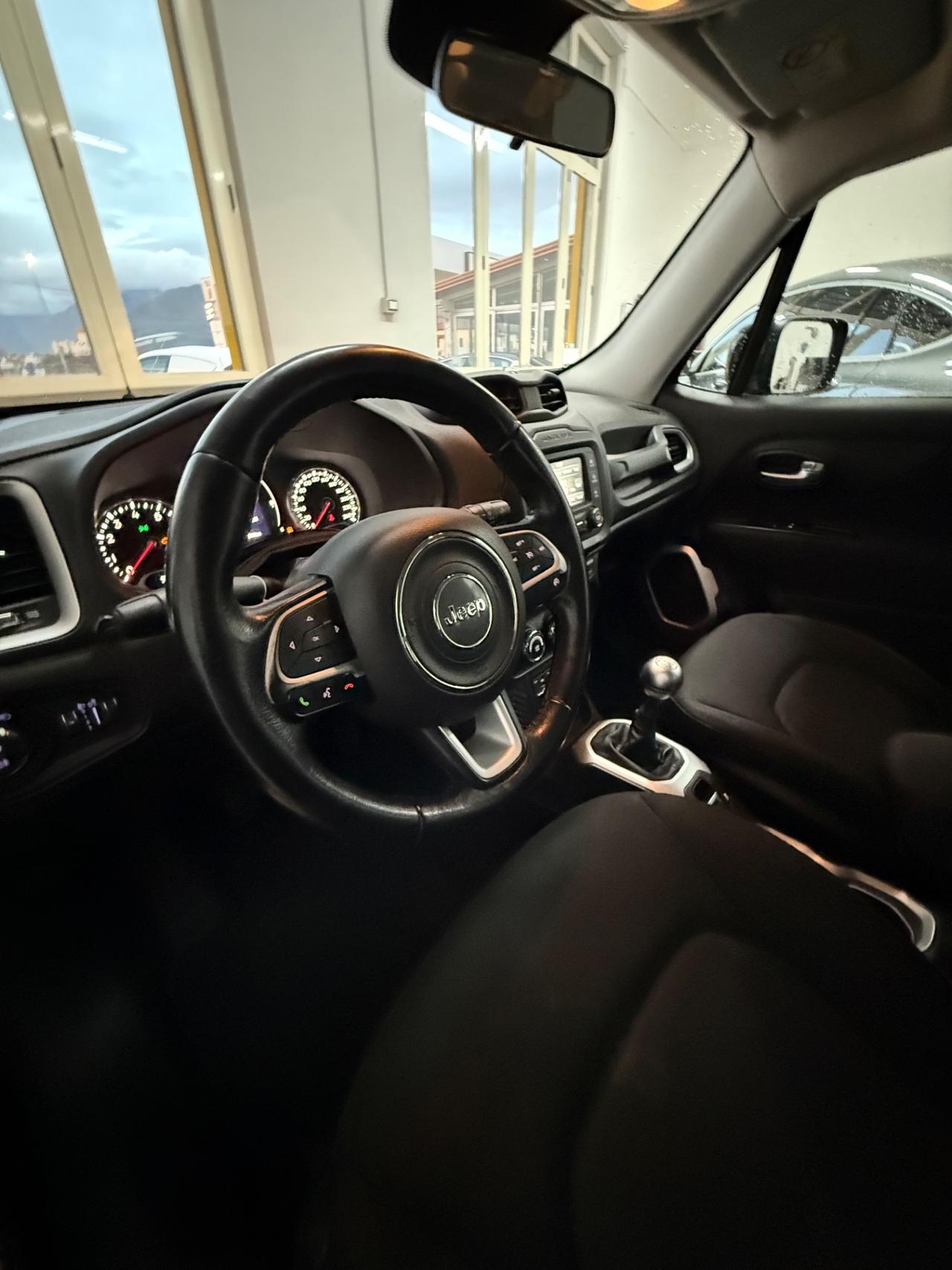 Jeep Renegade 1.6 E-TorQ EVO Longitude GPL