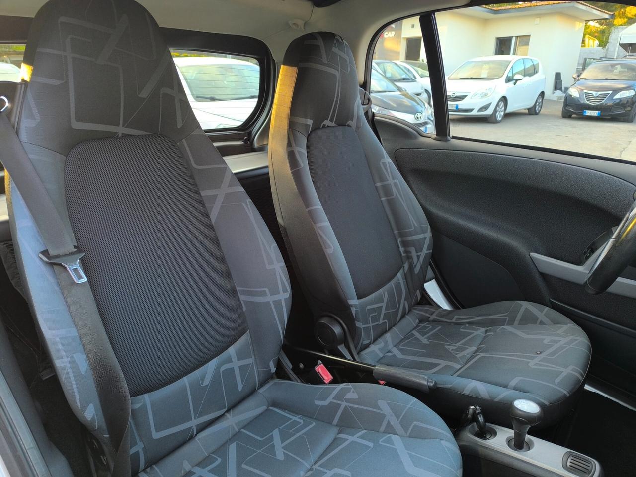 Smart ForTwo 1000 62 kW coupé passion