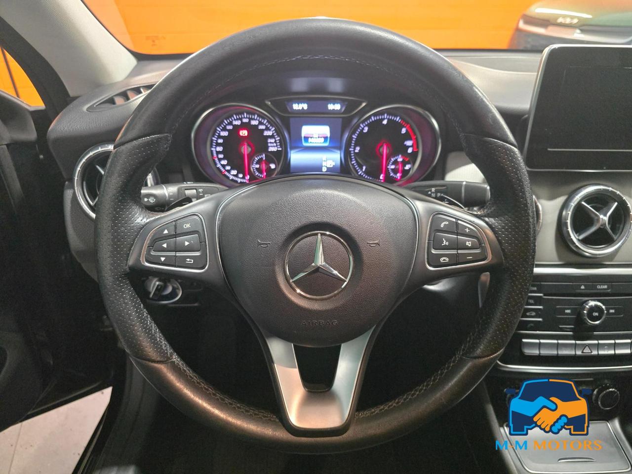 MERCEDES-BENZ CLA 200D PROMMO