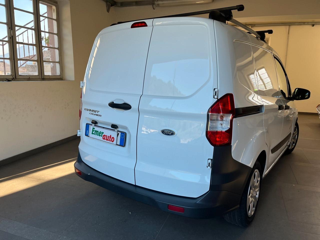 Ford Transit Courier 1.5 TDCi 75CV Van Trend