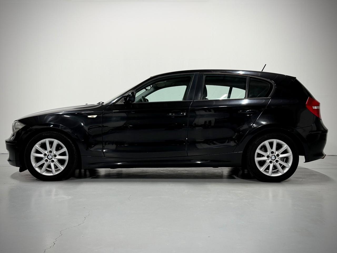 Bmw 118 118d 2.0 143CV cat 5 porte Futura DPF