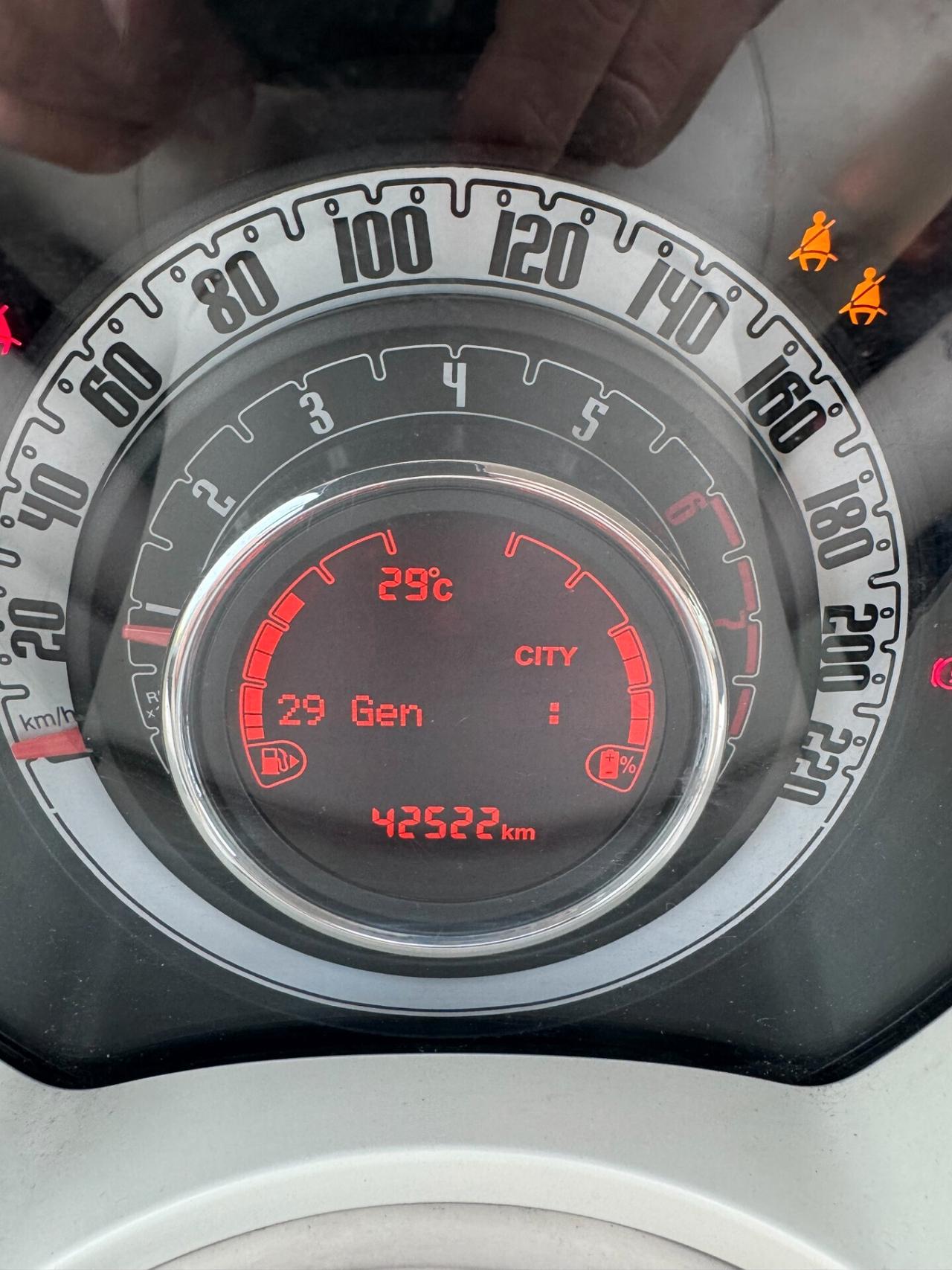 Fiat 500 Cabrio 1.0 Hybrid Cult
