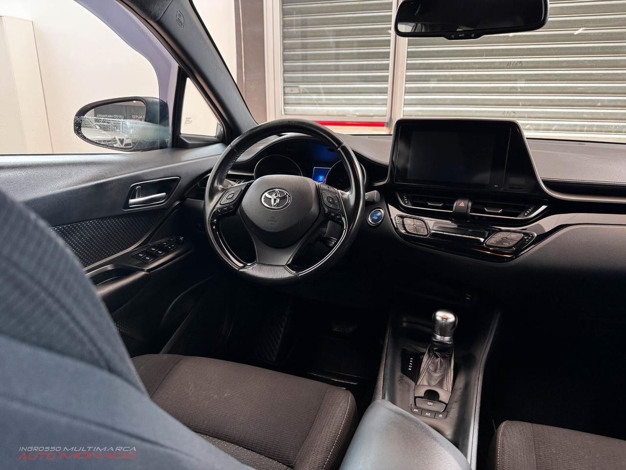 Toyota C-HR 1.8 Hybrid E-CVT 2018