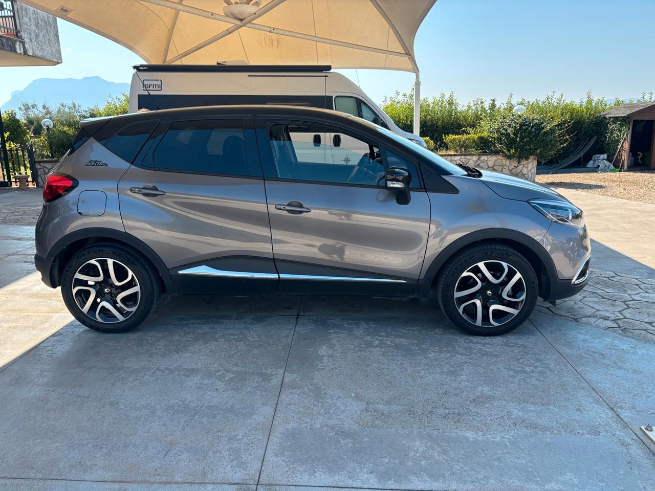 Renault Captur 1.5 dCi 90 CV EDC Project Runway