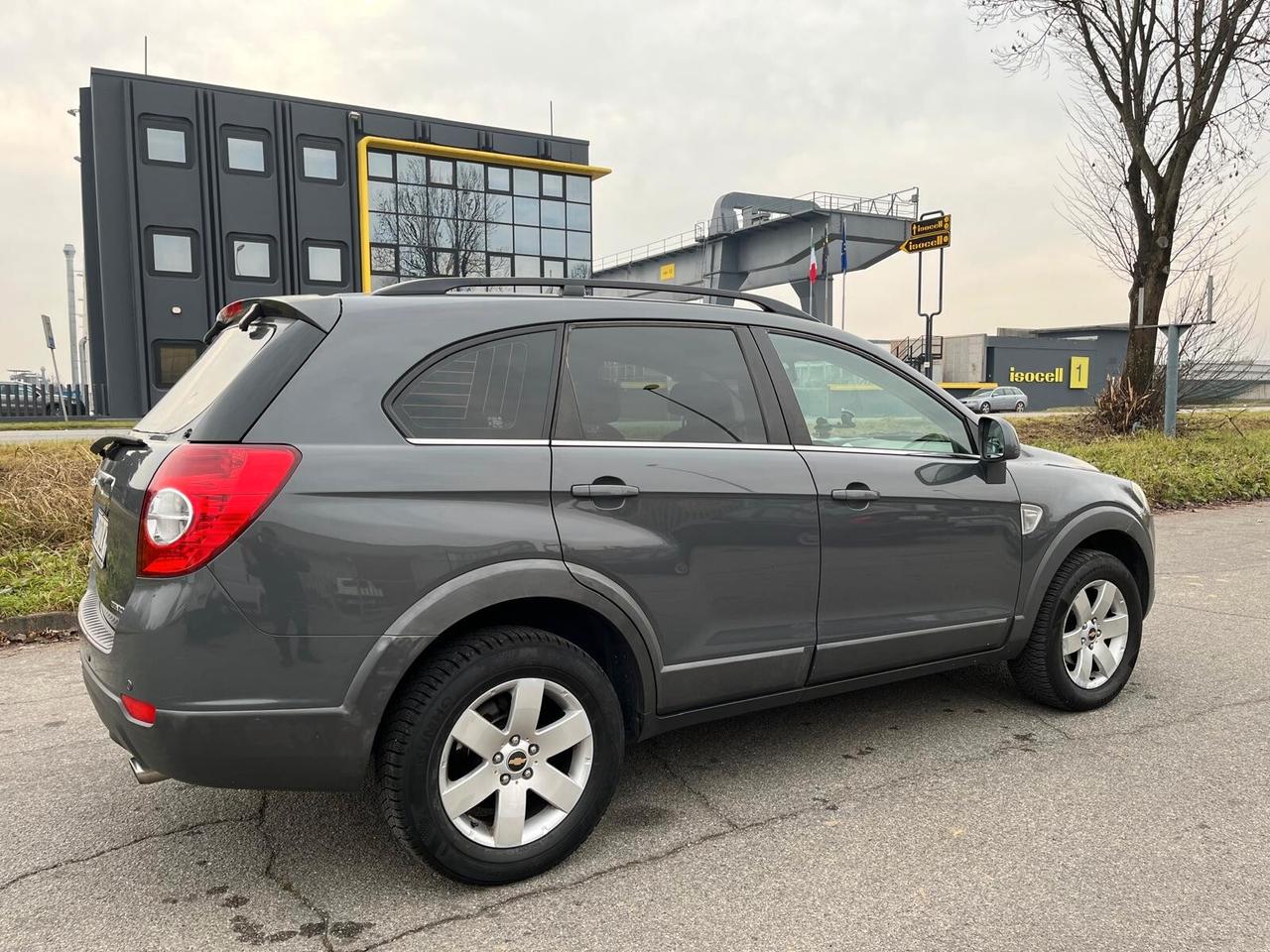 Chevrolet Captiva 2.0 VCDi ** 7 POSTI**