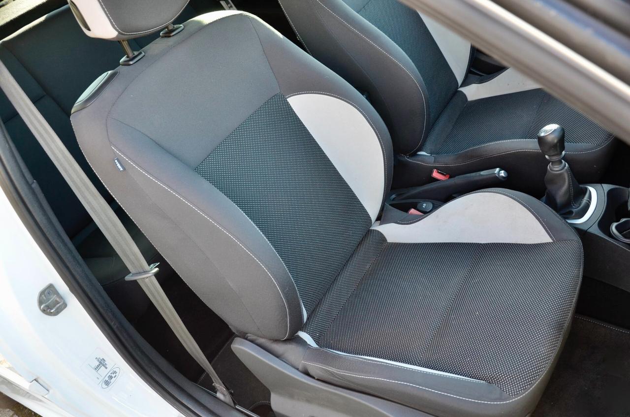 RENAULT CLIO RS 3p 2.0 203cv, PERMUTE