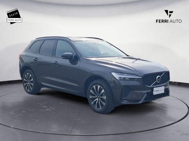 VOLVO XC60 B4 automatico Plus Dark