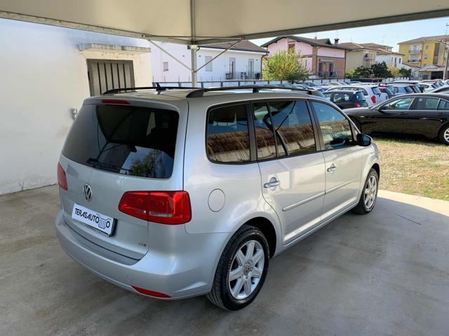 VOLKSWAGEN Touran Business 1.6 TDI DSG 7 POSTI OK NEOPATENTATI C.AUT