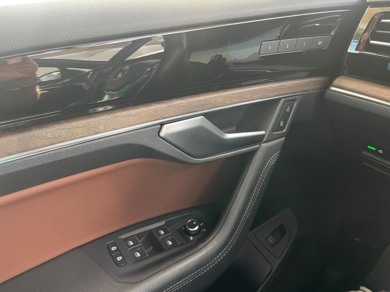 Volkswagen Touareg 3.0 V6 TDI SCR Advanced