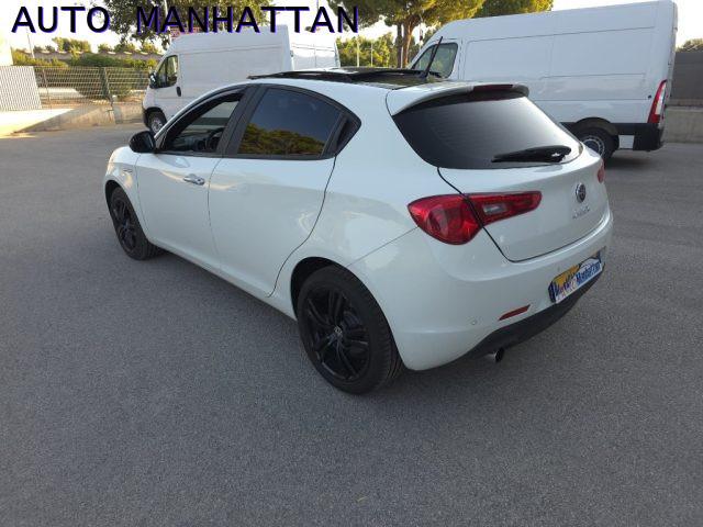 ALFA ROMEO Giulietta 1.6 JTDm-2 105 CV tetto apribile