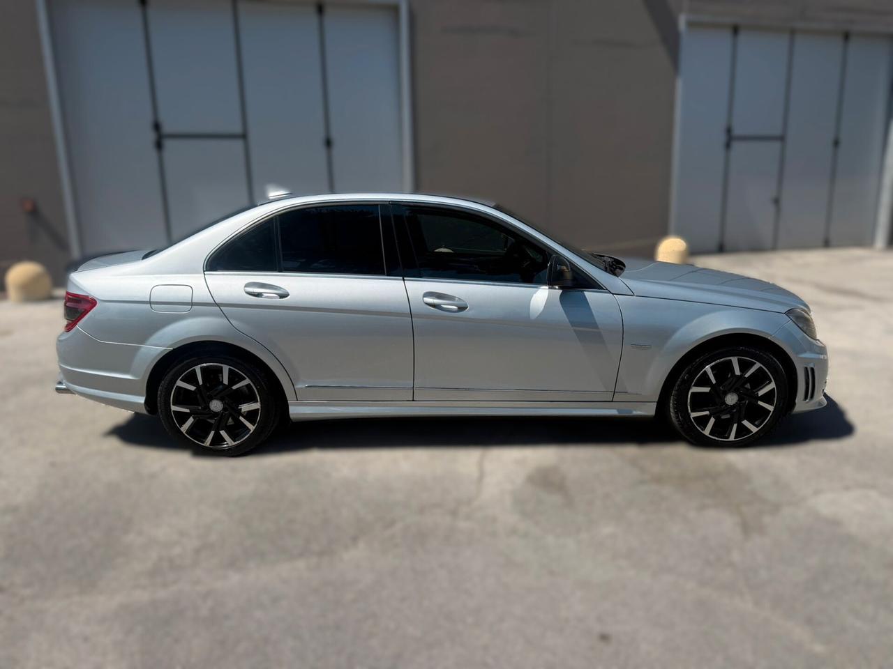 MERCEDES C220 2.2 2008 12 MESI DI GARANZIA