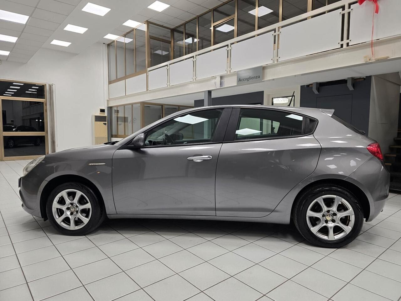 Alfa R. Giulietta 1.4 Turbo 120 CV GPL Distinctive 2012