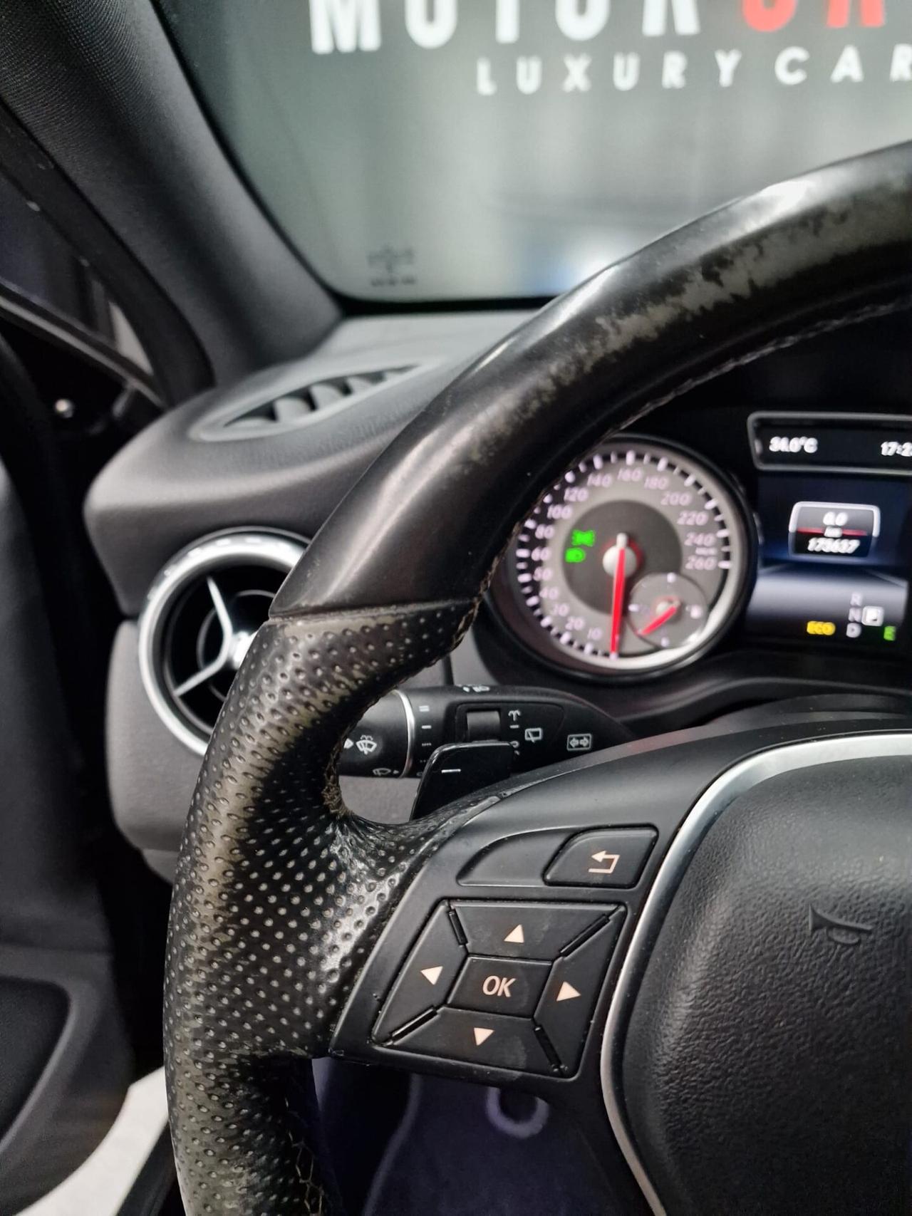 Mercedes-benz GLA 200 CDI Automatic Premium 2.2 136CV