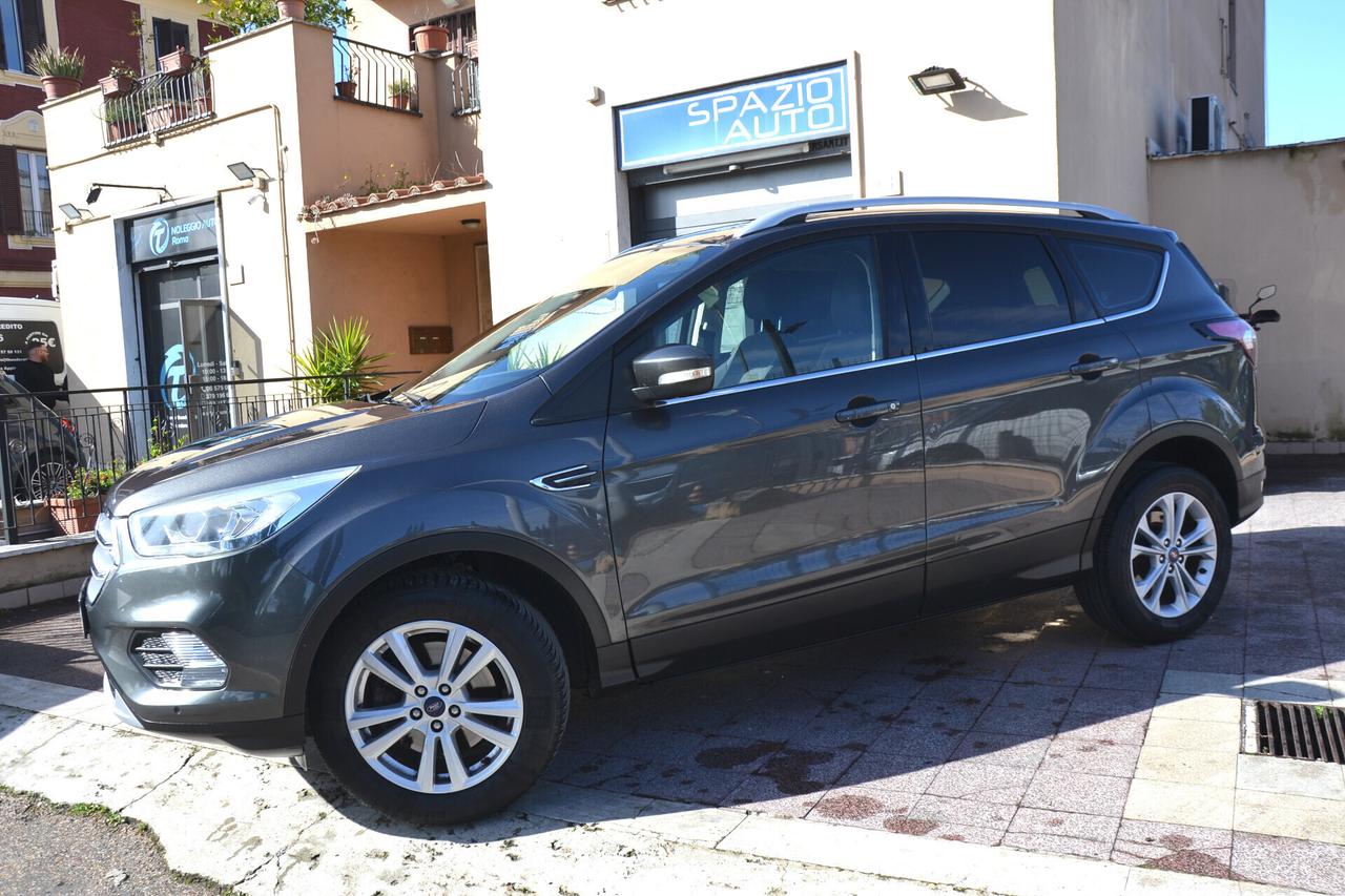 Ford Kuga 1.5 TDCi 120CV TITANIUM NAV+TEL+PDC+PRIVACY+CERCHI