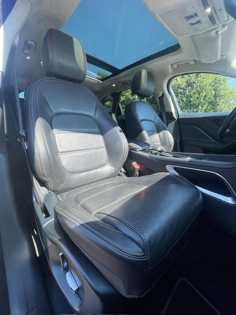 Jaguar F-Pace 2.0 D 180 CV AWD aut. Prestige
