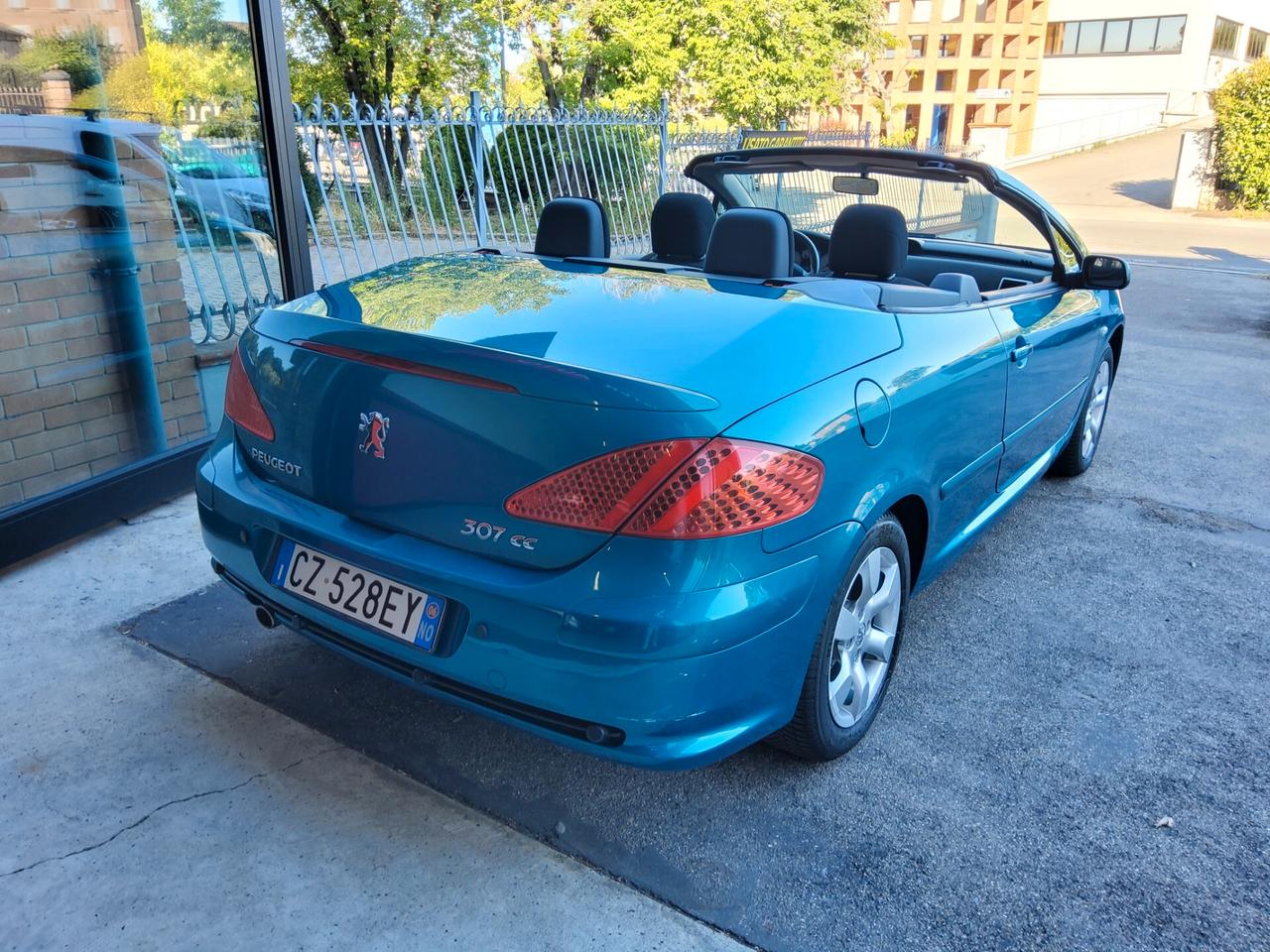 Peugeot 307 1.6 16V CC Tecno