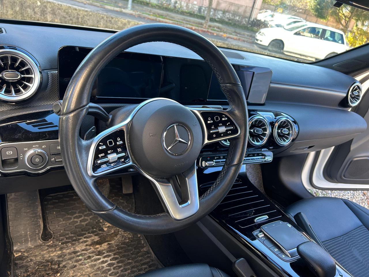 Mercedes-benz A 180 SEDAN d 2.0 115 Automatic Sport