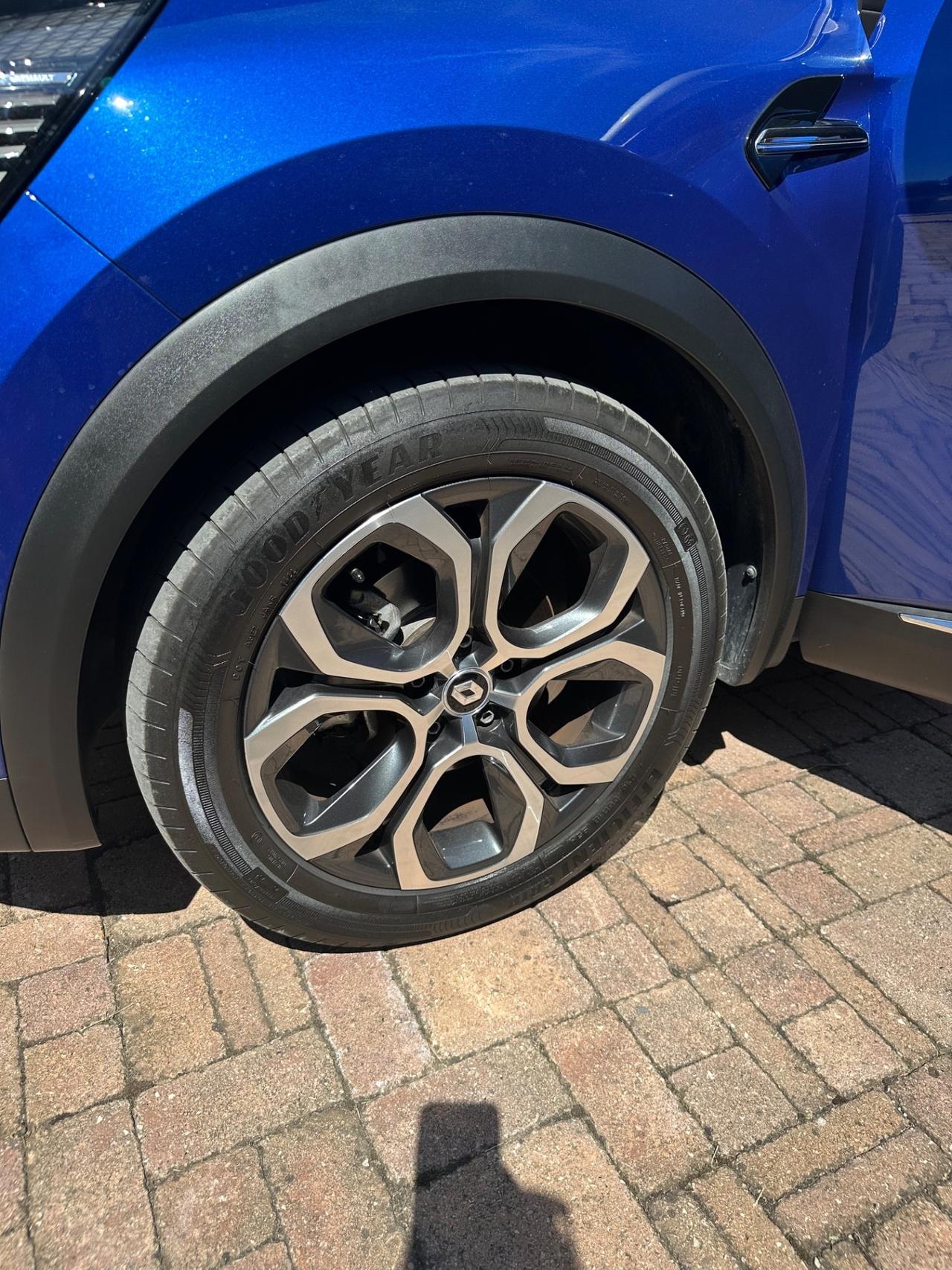 Renault Captur Full Hybrid E-Tech 145 CV RS Line