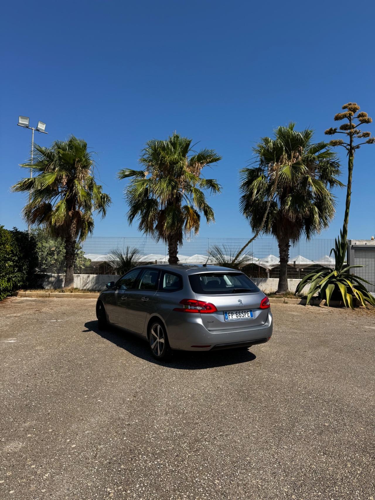 Peugeot 308 BlueHDi 120 S&S EAT6 SW Business