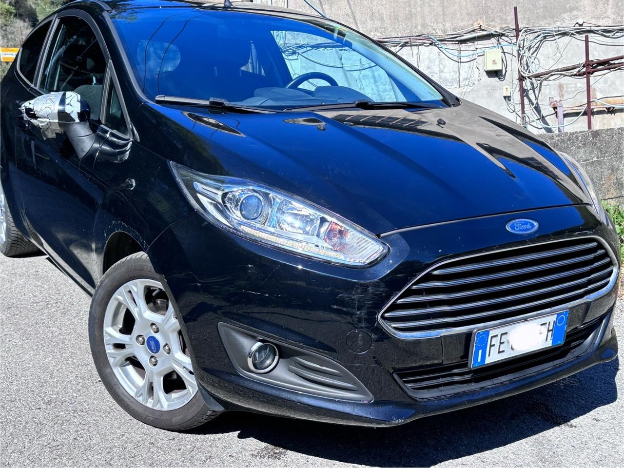 Ford Fiesta 1.0 EcoBoost 100CV 3 porte Black & White Edition