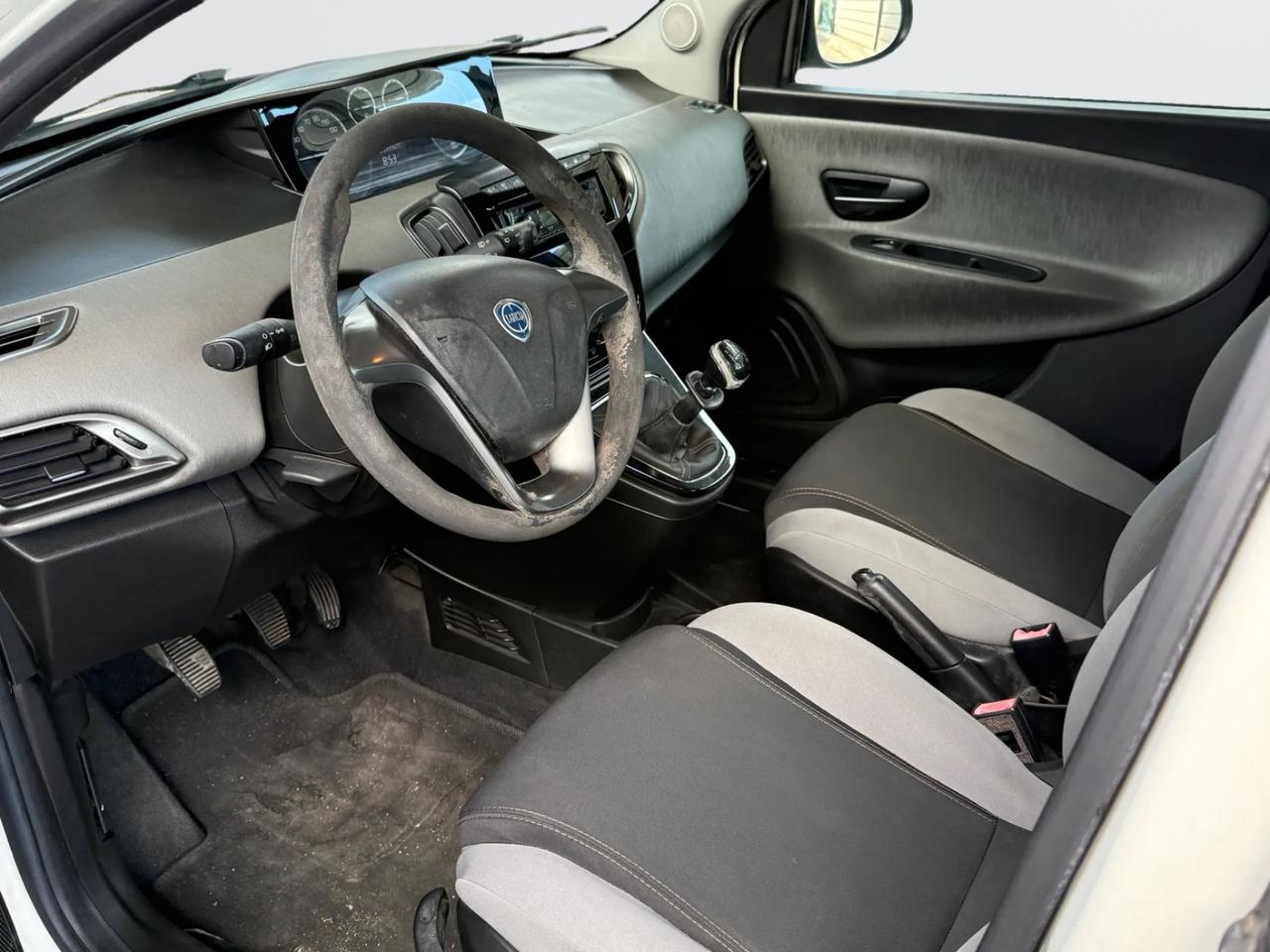 Lancia Y 0.9*80 CV* Ecochic (GPL) Gold*NEOPATENTATI*