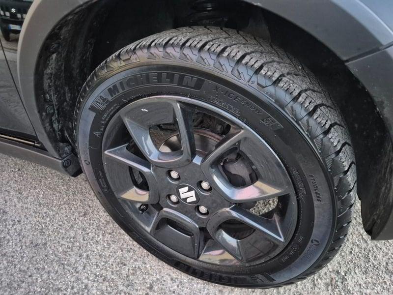 Suzuki Ignis Ignis 1.2h Top 2wd