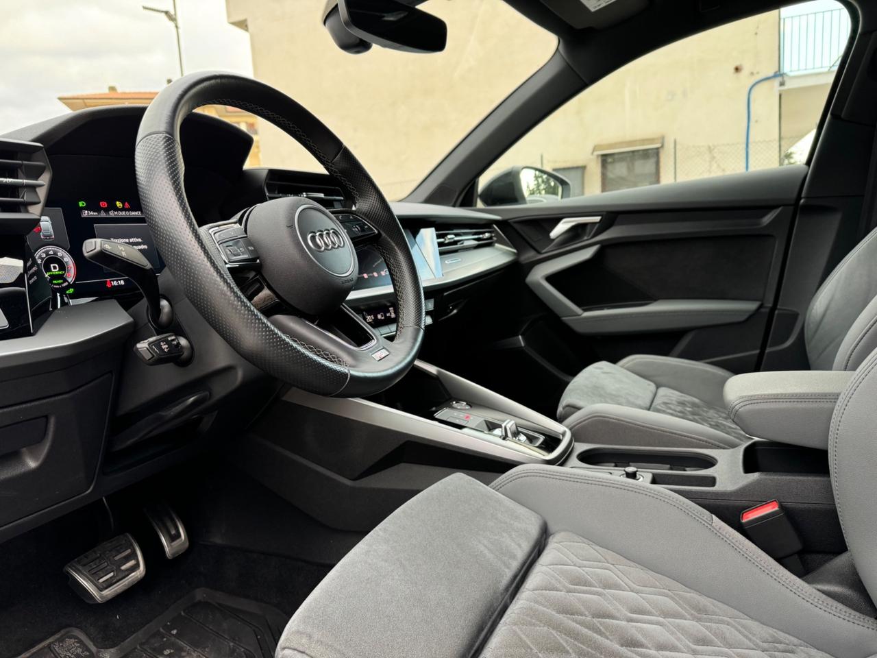 AUDÌ A3 SPORTBACK SLINE IBRIDA BANG&OLUFSEN 204cv 2021