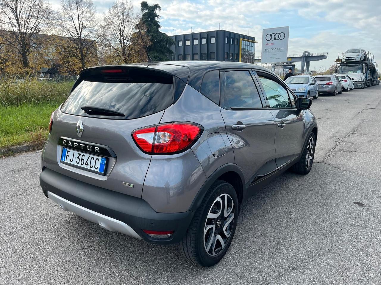 Renault Captur dCi 8V 90 CV