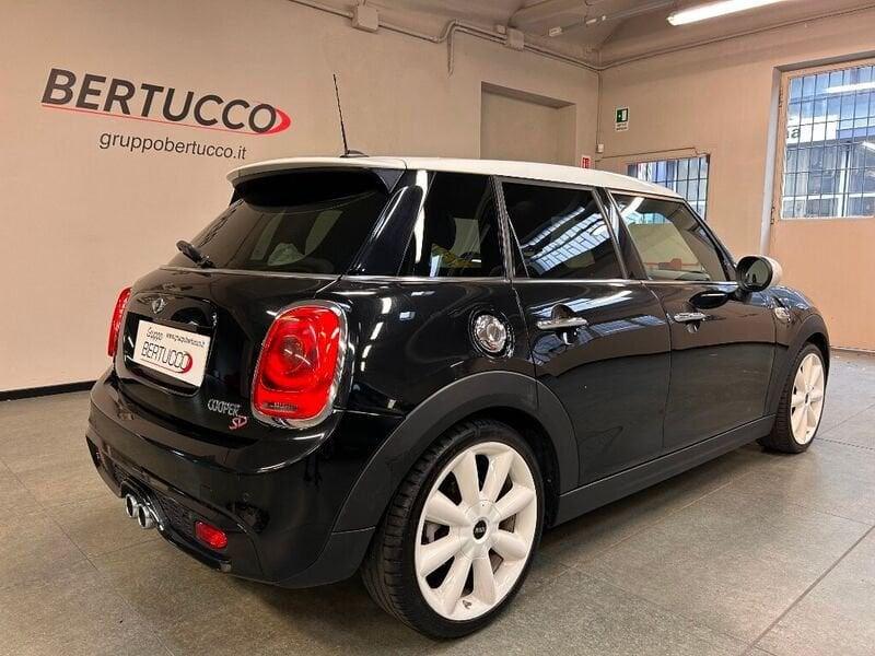 MINI Mini 5 porte Mini 2.0 Cooper SD 5 porte