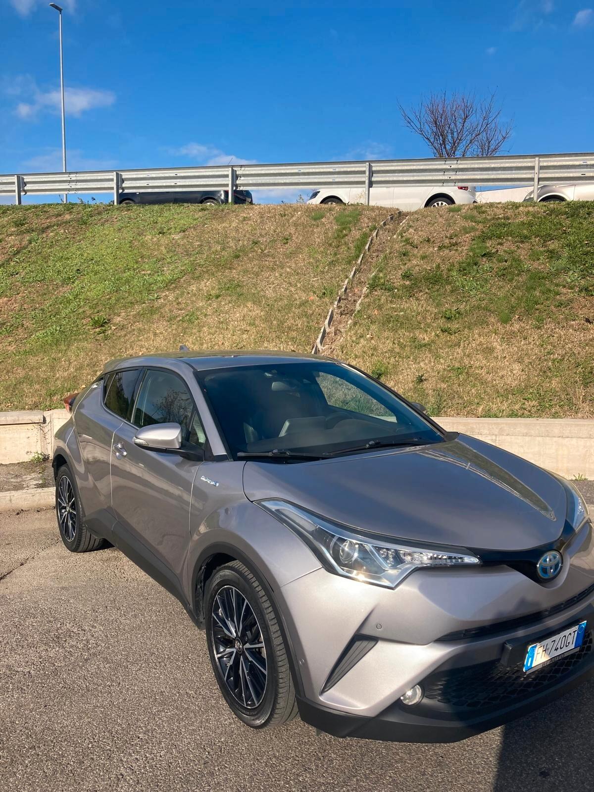 Toyota C-HR 1.8 Hybrid E-CVT Lounge IMMACOLATA