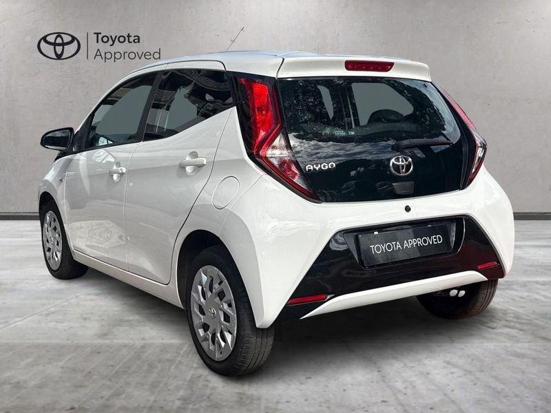 Toyota Aygo Aygo 5p 1.0 x-cool 72cv