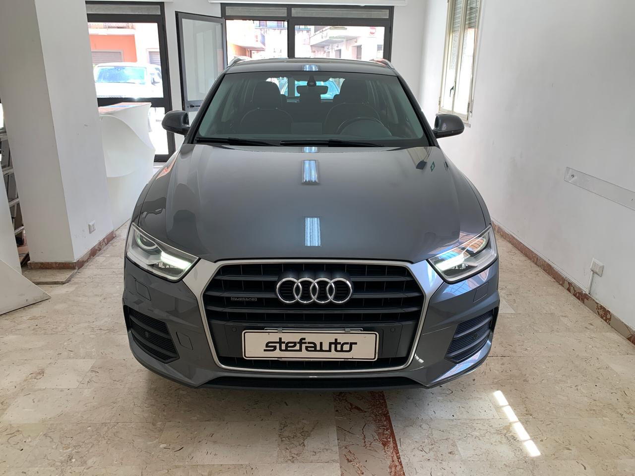 Audi Q3 2.0 TDI 150 CV S tronic Business