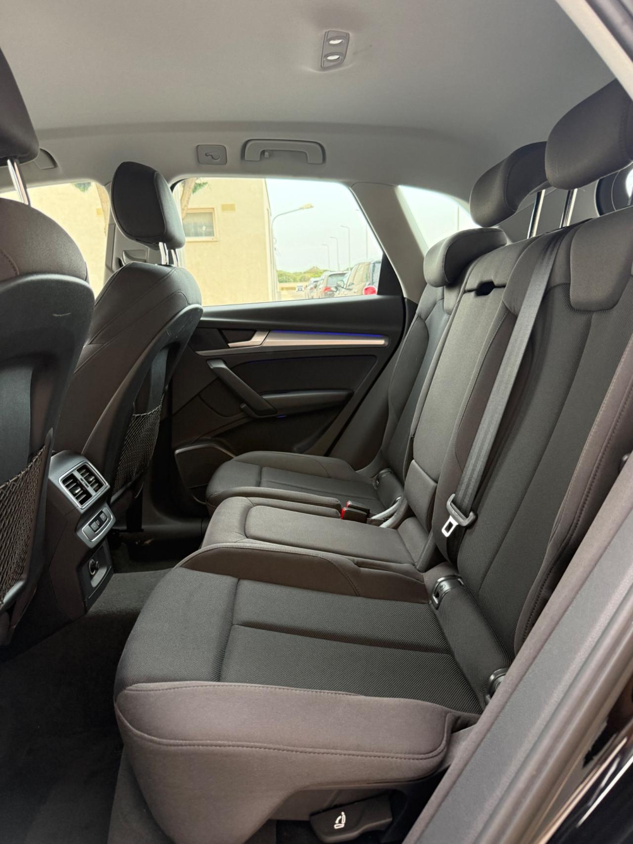 Audi Q5 40 tdi Sport quattro S-Tronic 190cv VIRTUAL COCKPIT,LUCI SOFFUSEINTERNE ,NAVIGATORE,FULL LED