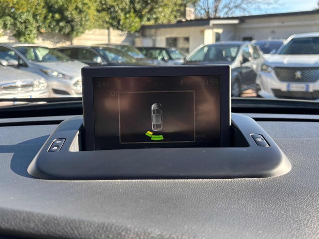 PEUGEOT 5008 BlueHDi 120 EAT6 7 posti Allure