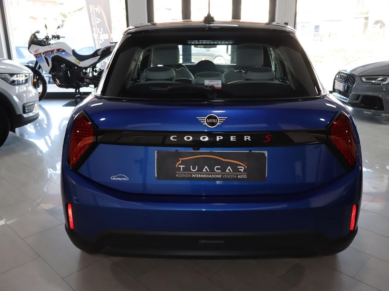 Mini Cooper S 5p Favoured #50574