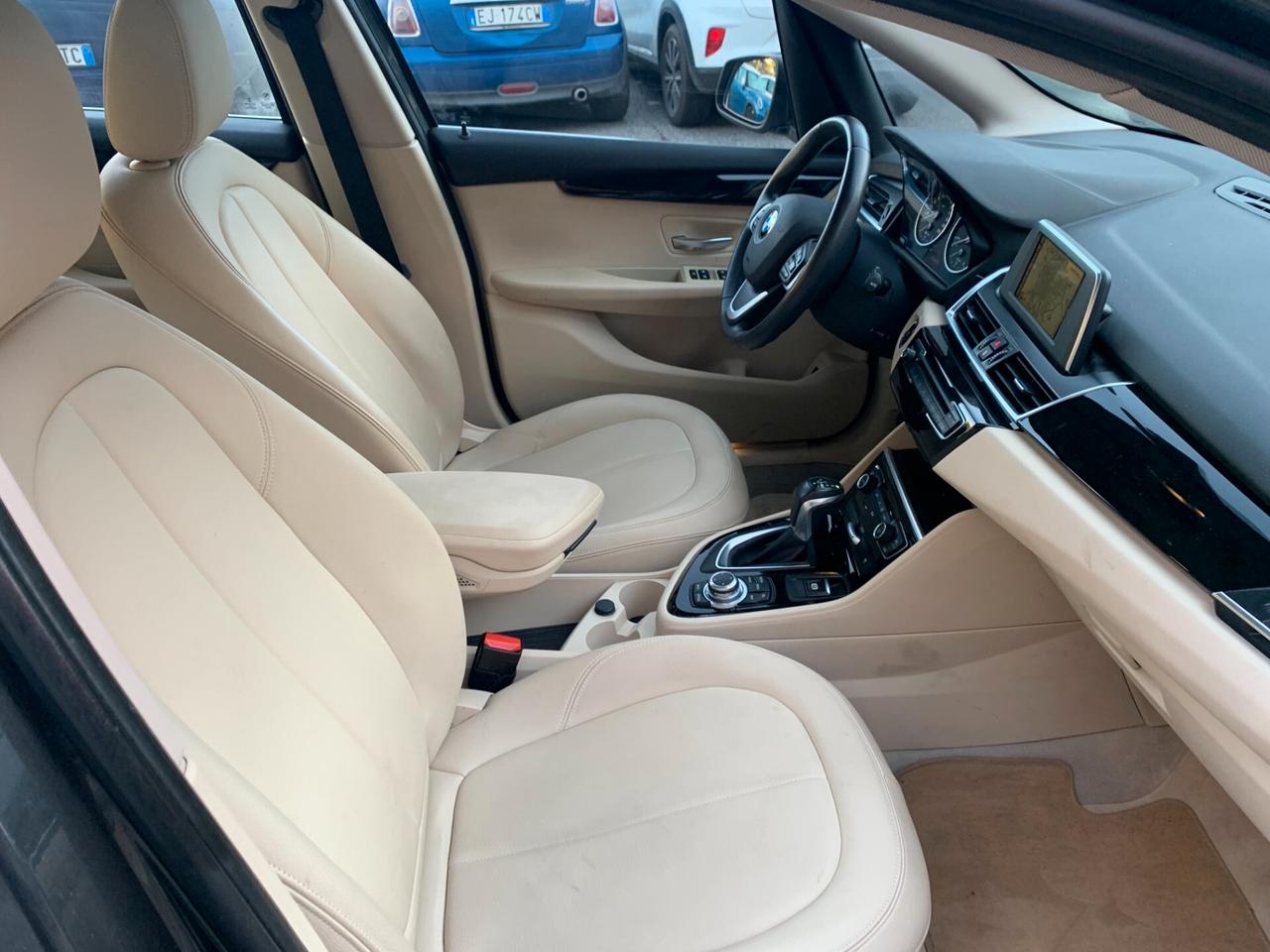 BMW 218d LUXURY AUTOMATICA UNIPRO KM44800